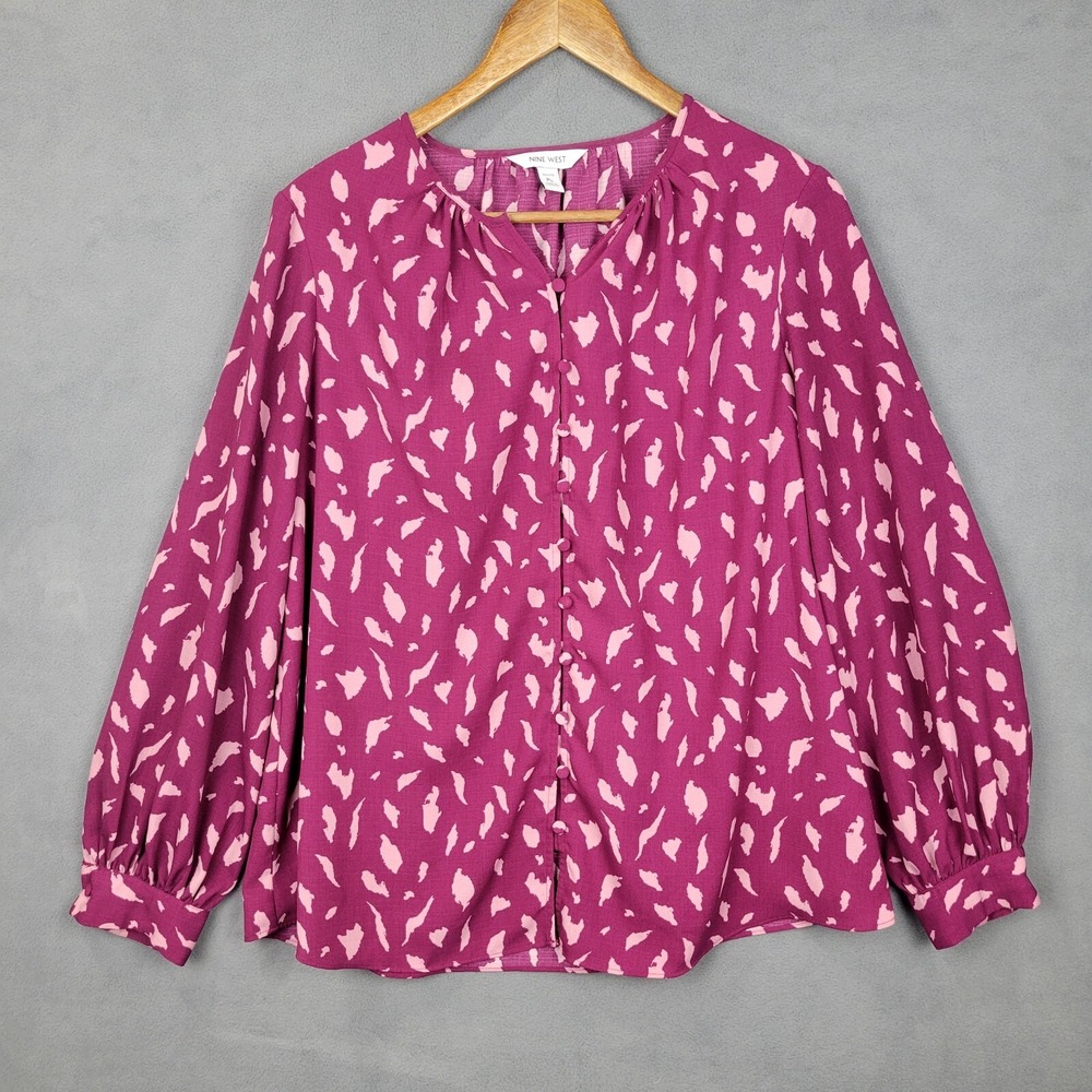 Nine West Shirt Women's L‎ Petite Pink Printed Pleated Long Sleeve Button Front